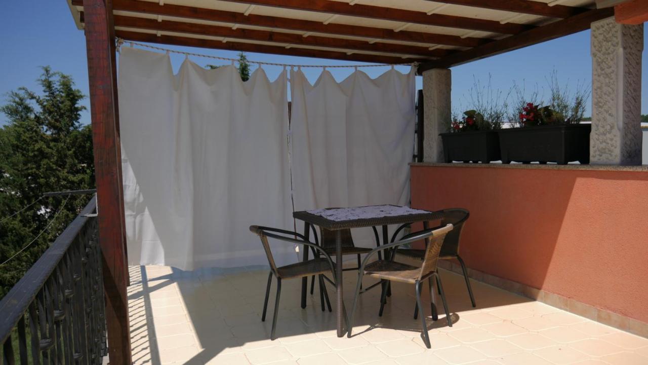 Apartment Kornarija Buje Εξωτερικό φωτογραφία
